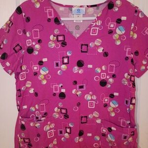 Scrup Top Pink Geometric